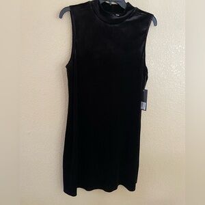 NWT Gnu Black Velvet Sleeveless Mock neck Dress Size Medium